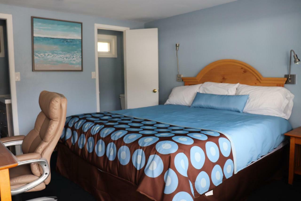Hitching Post Country Motel Cornwall Eksteriør bilde