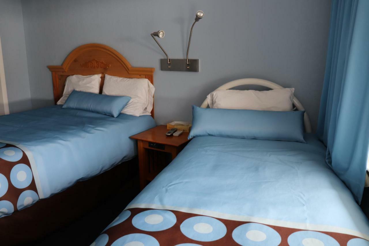 Hitching Post Country Motel Cornwall Eksteriør bilde