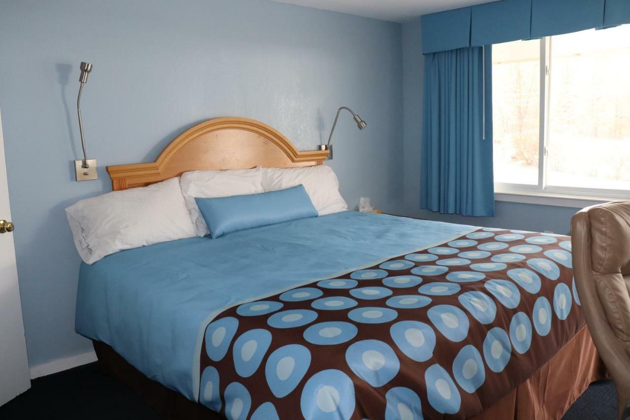 Hitching Post Country Motel Cornwall Eksteriør bilde